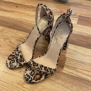 Lulus leopard print heels size 8